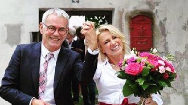 RMF Extra: Piękna historia miłości Roberta Janowskiego i jego żony Moniki: Odnowili przysięgę małżeńską w 5. rocznicę ślubu