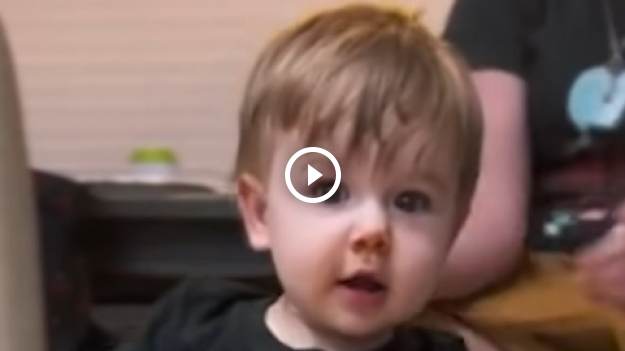 RMF Extra: Stawiał pierwsze kroki i... To, co zrobił, rozbawiło miliony internautów do łez! [WIDEO]