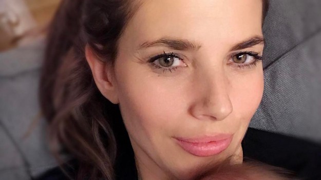 RMF Extra: Weronika Rosati we wzruszający sposób opowiada o macierzyństwie!