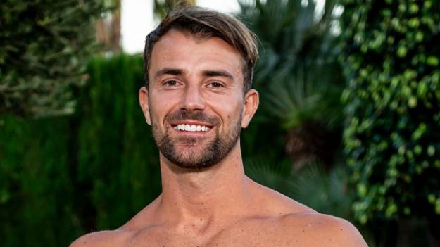 RMF Extra: Bartek z "Love Island 8" zakochany? Pokazał romantyczne zdjęcie z partnerką. "Ale jesteście śliczni"