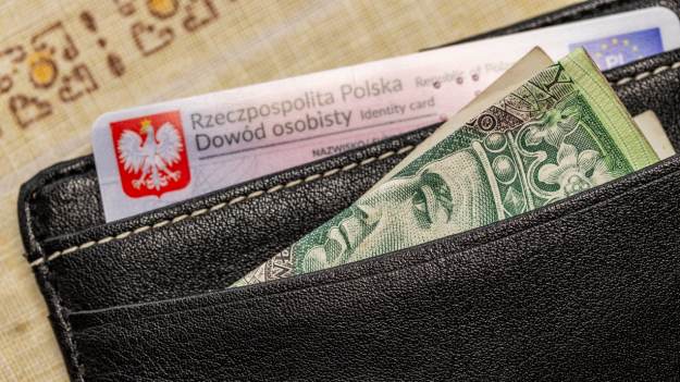 RMF Extra: Obowiązek wymiany dowodu osobistego w 2026 roku. Sprawdź, czy cię dotyczy  