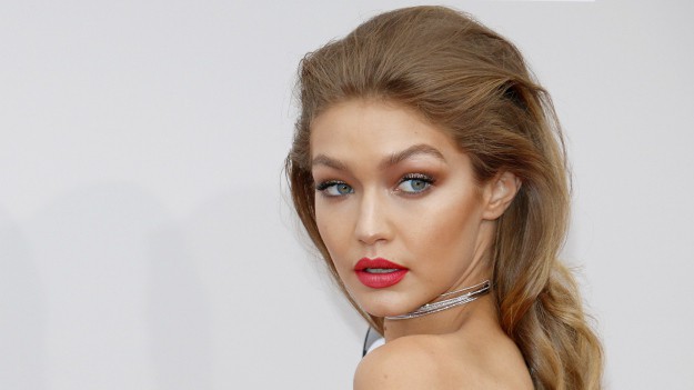 RMF Extra: Gigi Hadid pokazała ciążowe krągłości. Modelka przyznała, że nie zależy jej na perfekcyjnym wyglądzie