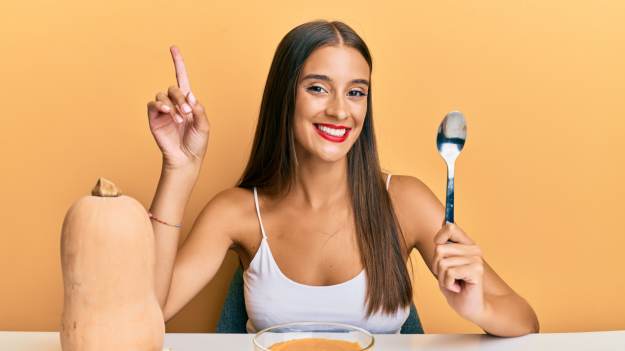 Nie tylko imbir i kurkumę. Co dodać do zupy..