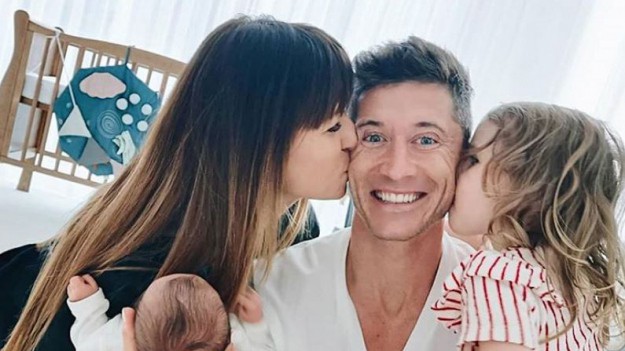 RMF Extra: Anna Lewandowska uczy córkę trzech języków jednocześnie. Trzyletnia Klara zna polskie, angielskie i niemieckie wyrazy