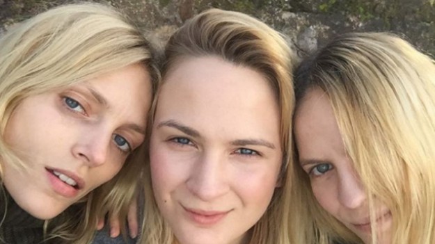 RMF Extra: Kim jest Mary Komasa? 