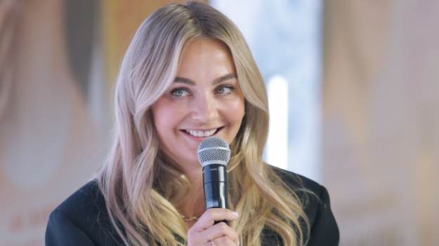 RMF Extra: Małgorzata Socha z synem na nowym zdjęciu. Chłopiec patrzył prosto w obiektyw! 