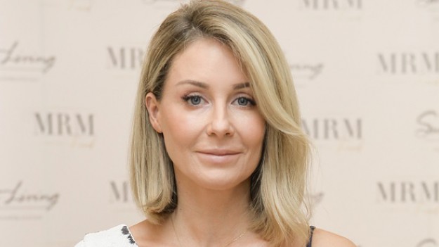 RMF Extra: Małgorzata Rozenek-Majdan topless w basenie. Fani pytają, czy zdjęcie robił jej syn! 