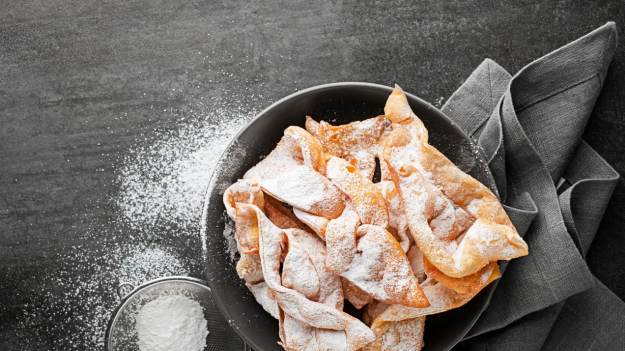 RMF Extra: Dodaj to do faworków. Dzięki temu trikowi będą lekkie jak piórko