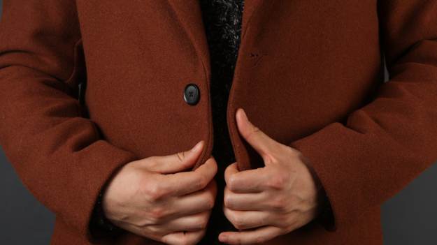 RMF Extra: Jak odświeżyć płaszcz zimowy? Oto sprawdzone metody bez prania!