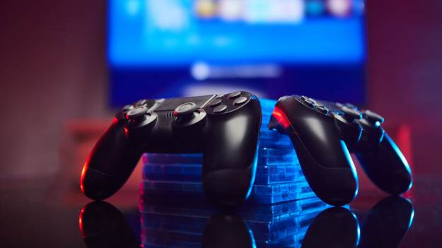 RMF Extra: UOKiK bierze się za rynek gier wideo. Polscy gracze płacą za dużo?