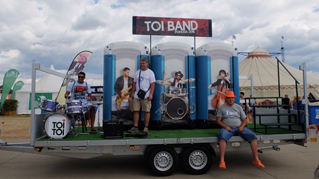 RMF Extra: Pohoda 2016: Garaż i autobus, czyli jak uratować muzyczny festiwal