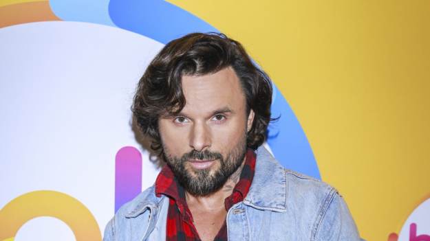 RMF Extra: Qczaj nie miał łatwego dzieciństwa. „Bicie było sposobem na wychowanie”