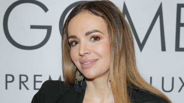 RMF Extra: Anna Wendzikowska skąpana w promieniach słońca. Dziennikarka eksponuje pośladki w jacuzzi