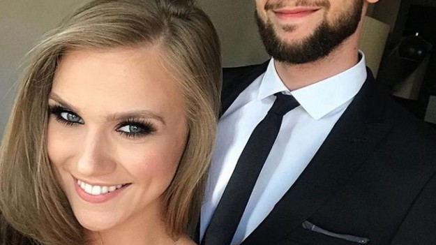 RMF Extra: Agnieszka Kaczorowska zaręczyła się! Aktorka pokazała pierścionek