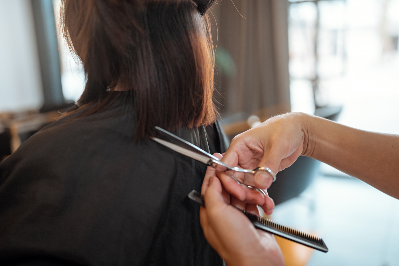 Fryzjerzy gwiazd są zgodni: Bubble bob to najlepsza fryzura na objętość w 2026 roku