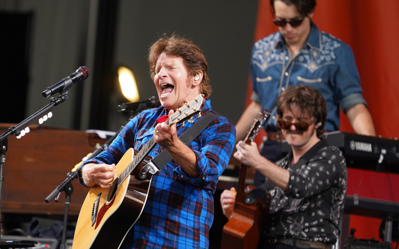 Największy powrót w historii muzyki! Ten hit ma ponad 50 lat, a dziś znów wszyscy go słuchają