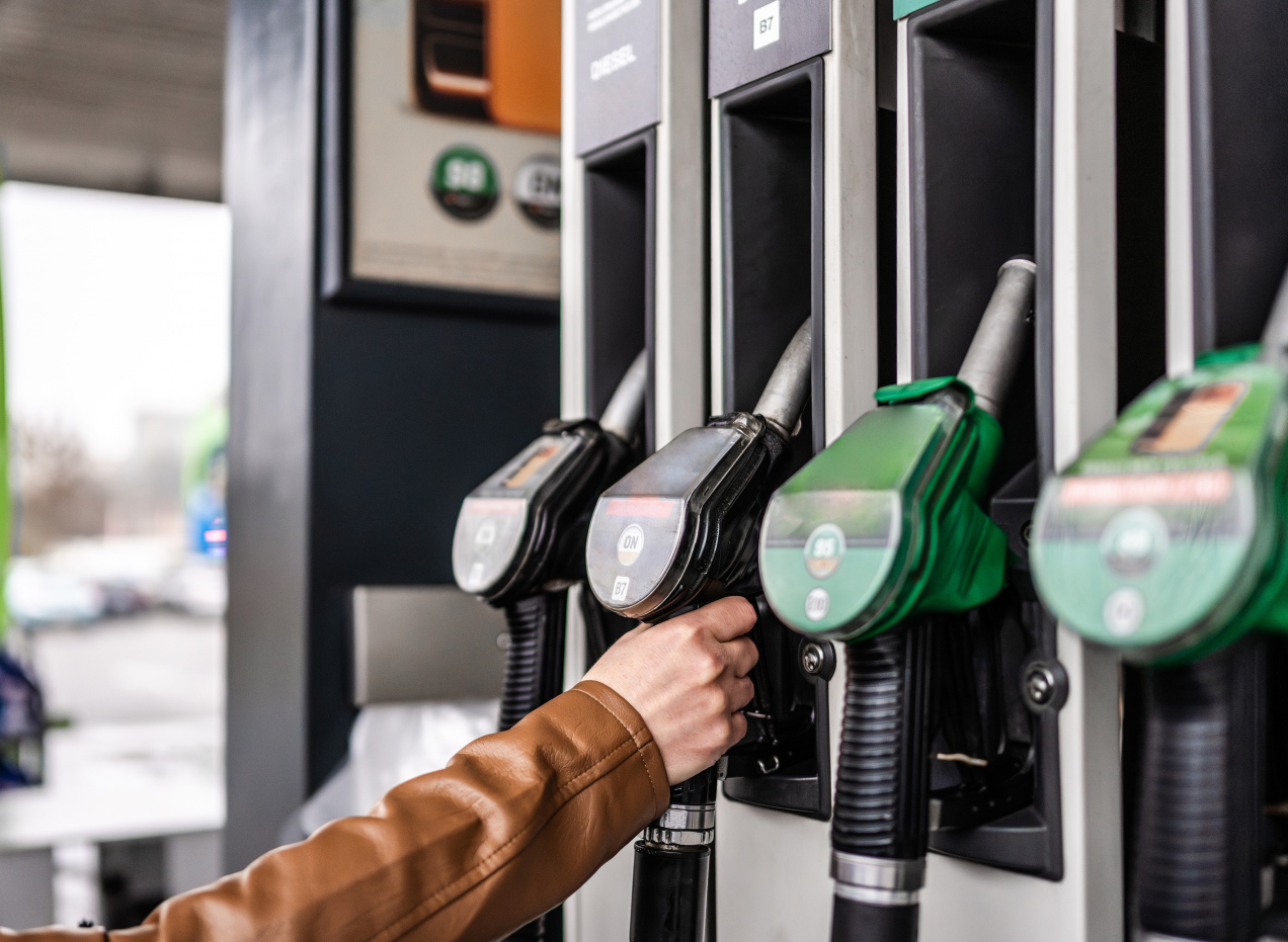 Ważny komunikat dla kierowców. Od 1 maja duża zmiana na stacjach paliw