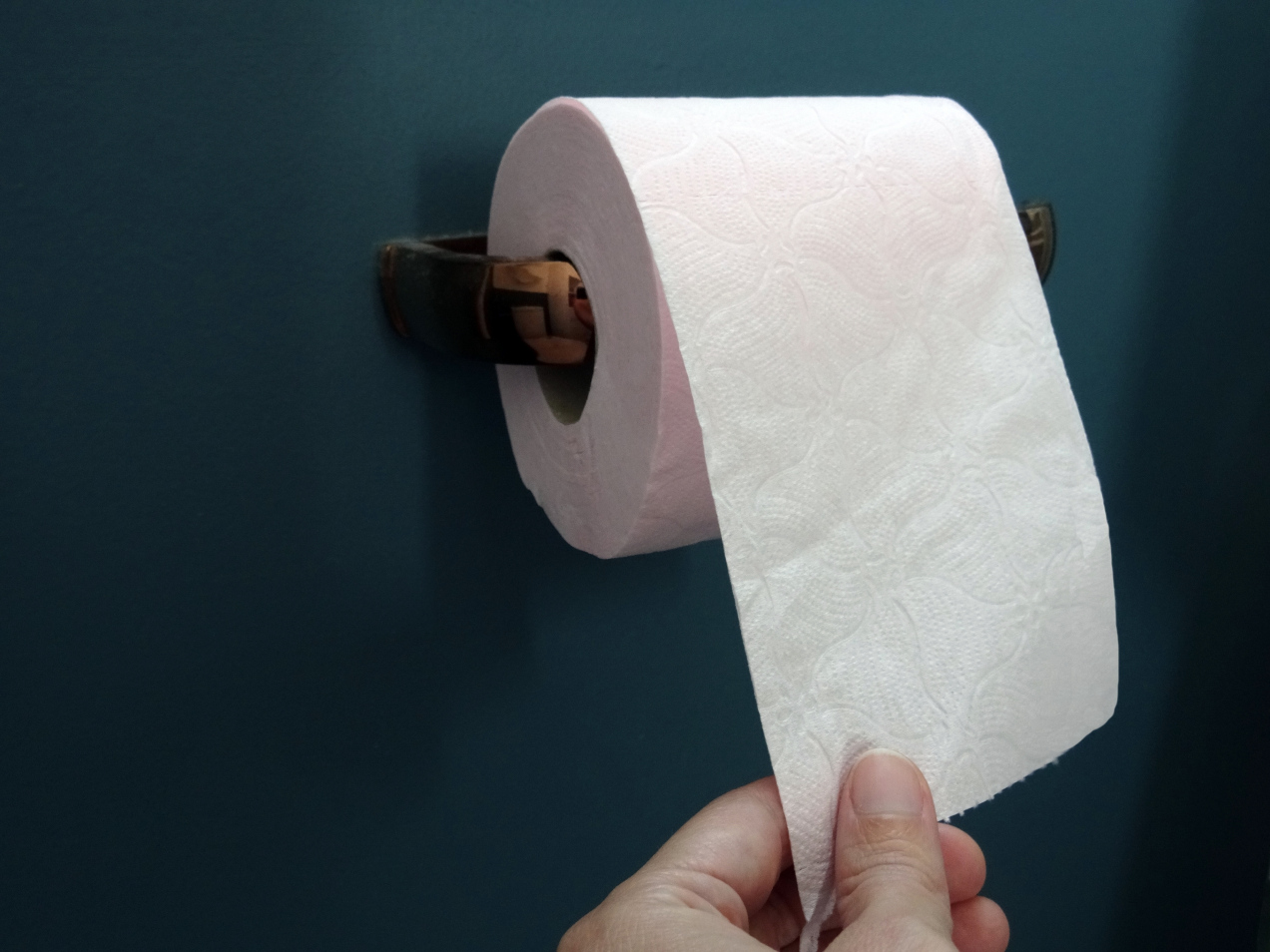 To koniec ery papieru toaletowego? Jest lepsza opcja. Eksperci WHO nie pozostawiają wątpliwości