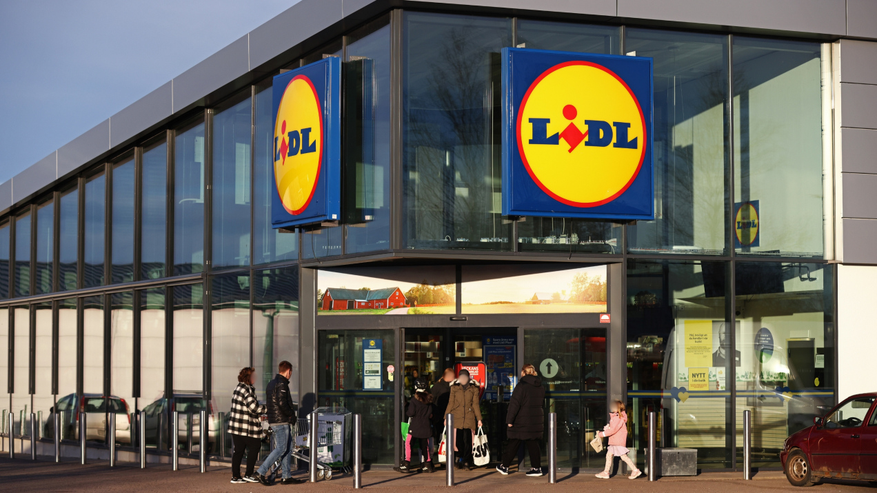 Od jutra w Lidlu „1+1 gratis” bez limitów i dla wszystkich. Klienci się obłowią