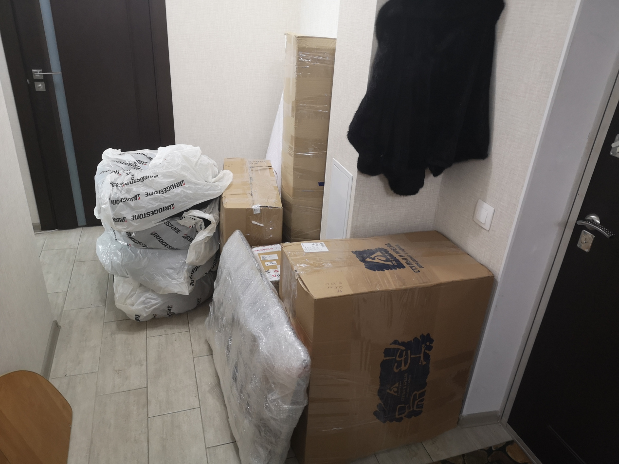 Nie wolno wystawiać tego na klatkę w bloku. Grozi mandat