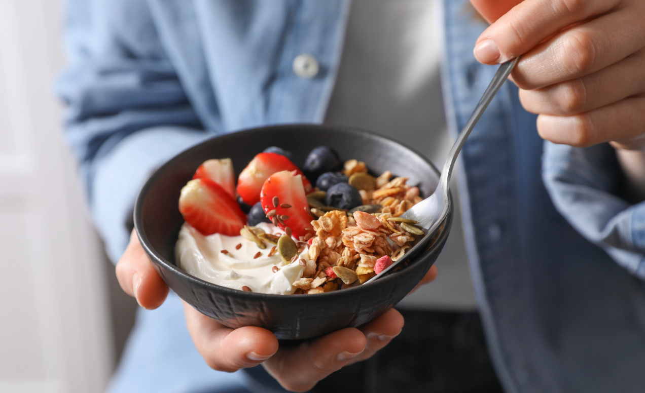 Kefir czy jogurt – co jest zdrowsze? Eksperci nie mają wątpliwości!