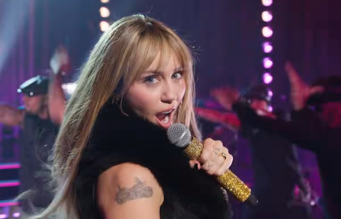 Miley Cyrus powraca jako Hannah Montana! Emocjonalny zwiastun na 20-lecie serialu
