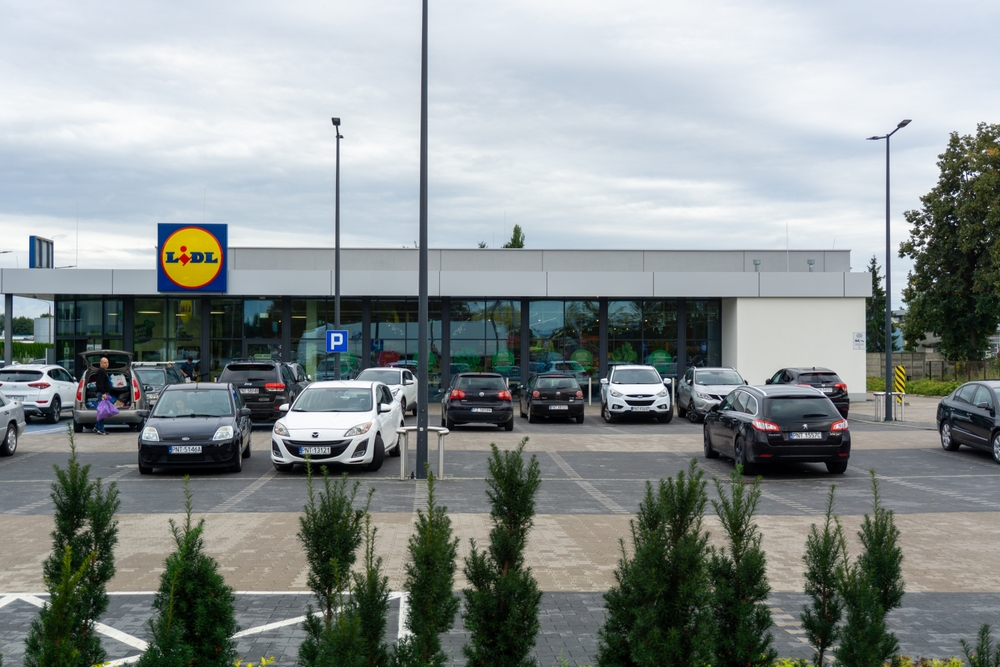 Parkujesz pod Lidlem? Uważaj na nowy system - nie tak łatwo go obejść!