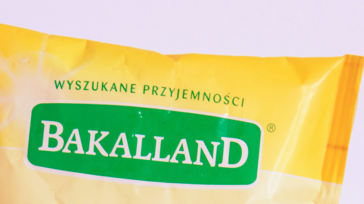 Pilne wycofanie popularnych orzeszków. „Wyrzuć lub zwróć do sklepu”