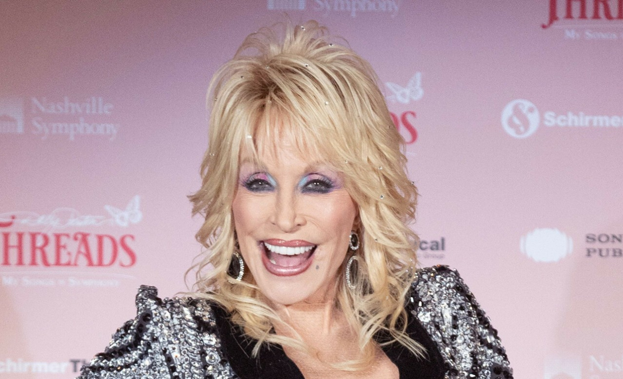 35 lat temu ten hit został numerem 1. Dziś uznawany jest za „najlepszy hymn miłości”!