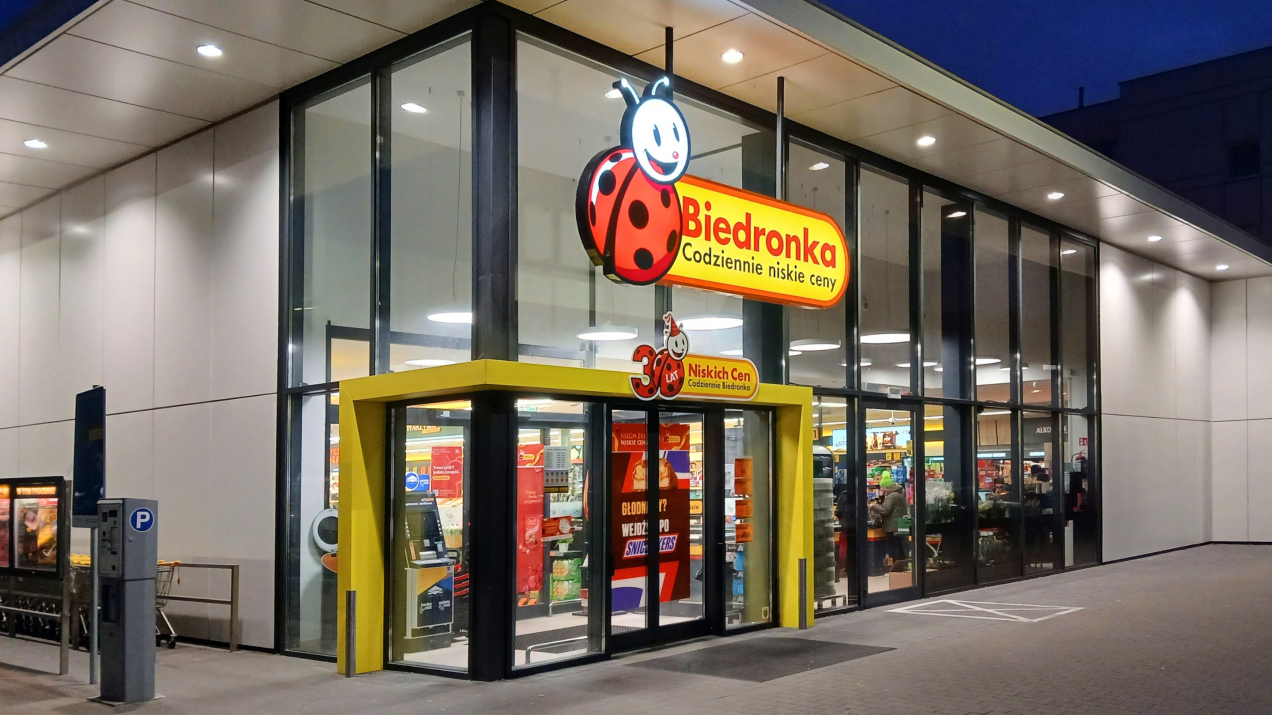 Tylko dzisiaj w Biedronce „1+1 gratis” na wszystkie. Limit na kartę Moja Biedronka