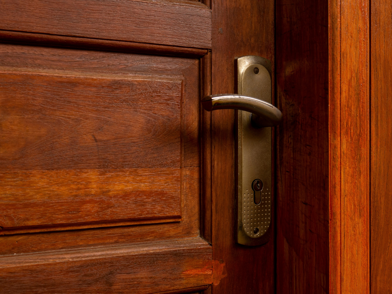 Weź ten owoc i jeden składnik. Klamki będą się błyszczeć