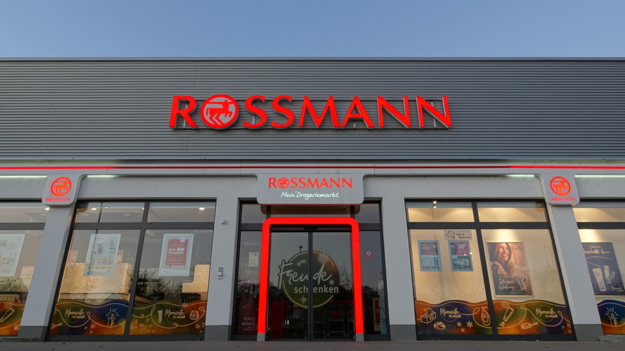 Od dzisiaj w Rossmannie. Przecena z 299,99 zł na 149,99 zł