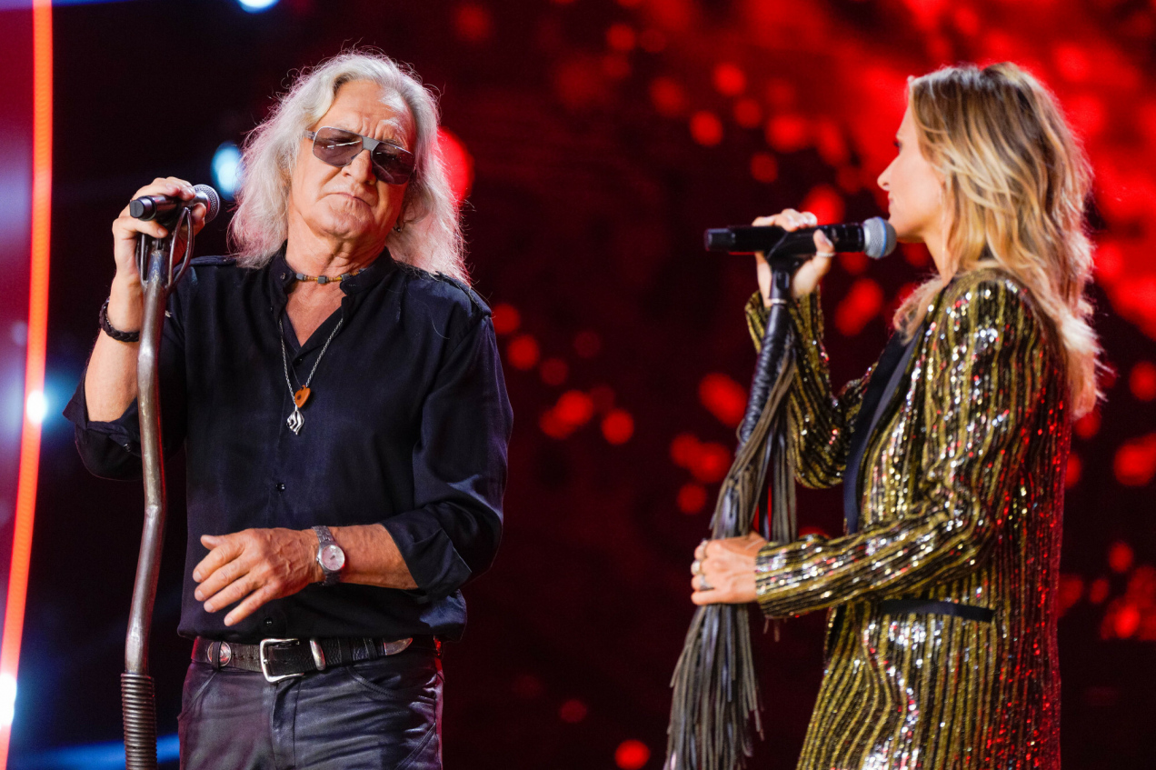 Grzegorz Markowski na nowym nagraniu. Jego córka osobiście zwróciła do fanów: „kochani...”