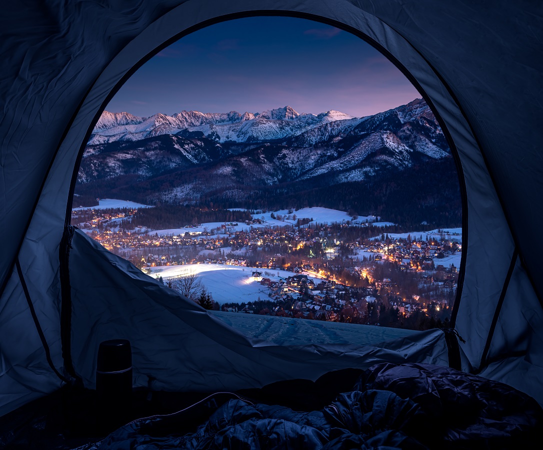 Spędź święta w Zakopanem! Praktyczny przewodnik po bożonarodzeniowym wypoczynku pod Tatrami