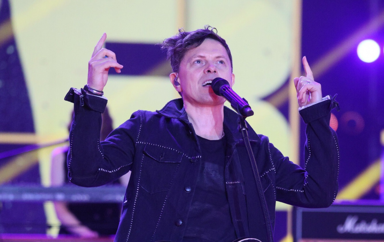 Michael Patrick Kelly szczerze o śmierci ojca. „Dopiero po pogrzebie coś we mnie puściło...”