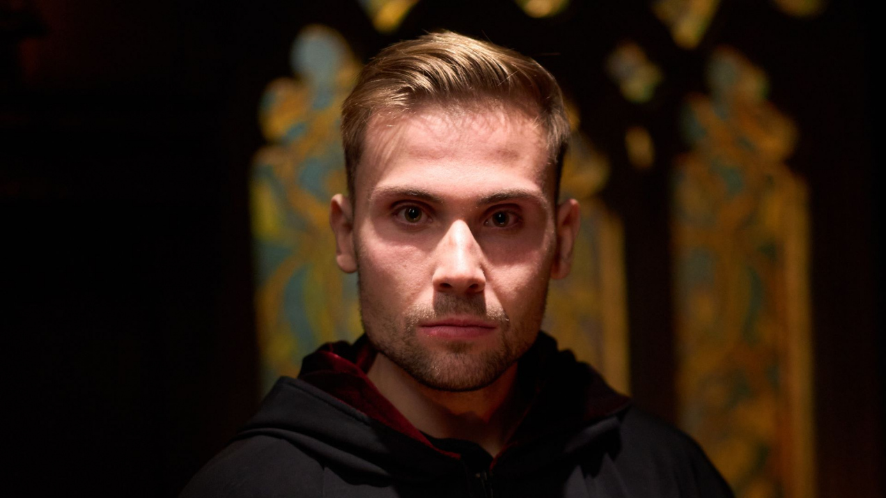 Igor z „The Traitors” ujawnił, ile zarabia pilot odrzutowca! Imponujące kwoty?